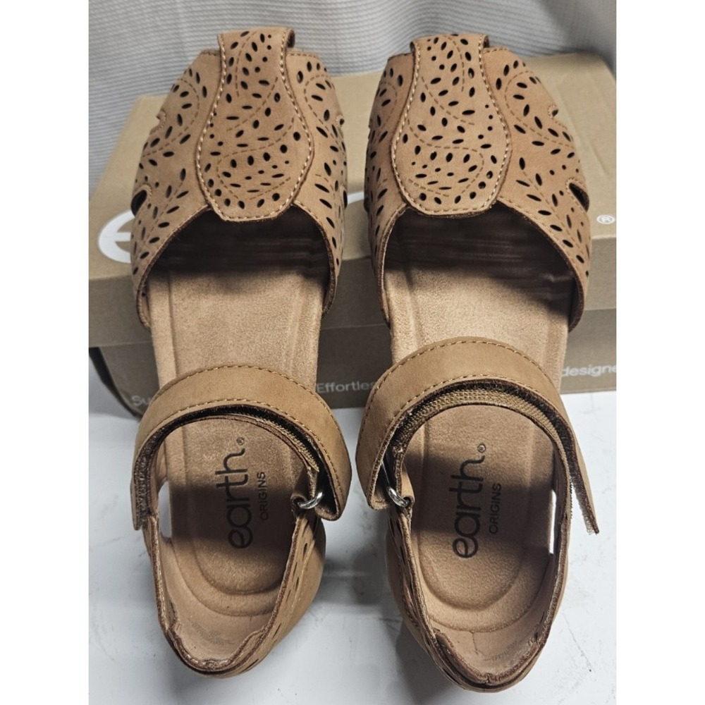 Earth® Braly Casual Flats Medium Natural leather upper womens US 6M
